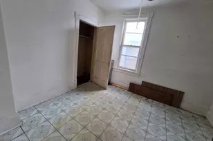 3168 N Pierce St, Milwaukee, WI 53212 - Photo 3