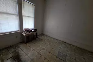 3168 N Pierce St, Milwaukee, WI 53212 - Photo 11