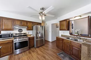 9045 W Rochelle Ave, Milwaukee, WI 53224 - Photo 11