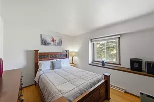 9045 W Rochelle Ave, Milwaukee, WI 53224 - Photo 17