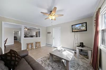 W3724  Washington Dr, Geneva, WI 53147 - Photo 11