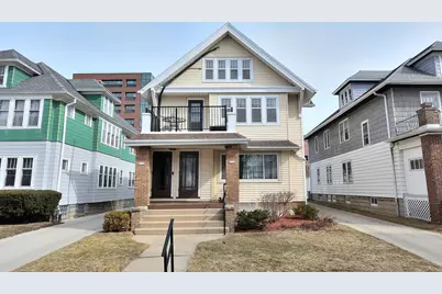 3316 N Cramer St #3318, Milwaukee, WI 53211 - Photo 1