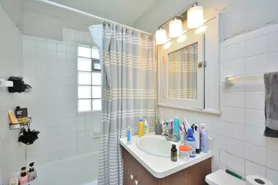 3316 N Cramer St #3318, Milwaukee, WI 53211 - Photo 37