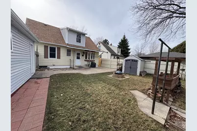2030 S 62nd St, Milwaukee, WI 53219 - Photo 15