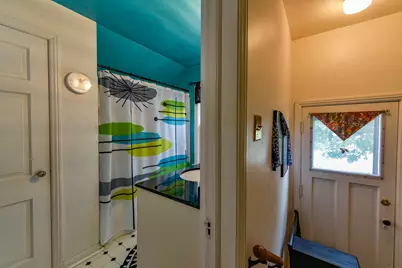 3138 S 31st St, Milwaukee, WI 53215 - Photo 13