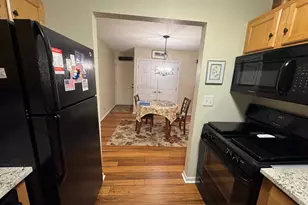 W194S7823 Overlook Bay Rd, Muskego, WI 53150 - Photo 11