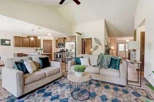 1929 Independence Way, Racine, WI 53406 - Photo 7