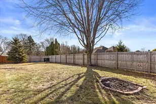 5631 Freedy Ave, Racine, WI 53406 - Photo 5