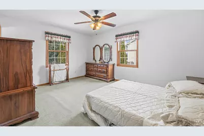 1514  Walsh Acres Dr, West Bend, WI 53095 - Photo 17