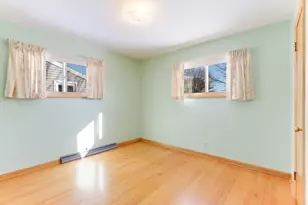 3504 Forest Cir, Manitowoc, WI 54220 - Photo 13