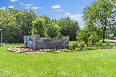 601  Knollwood Cir #F, Fontana, WI 53125 - Photo 35