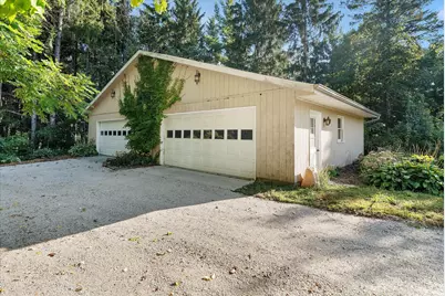 W6679  Red Fox Run, Plymouth, WI 53073 - Photo 65