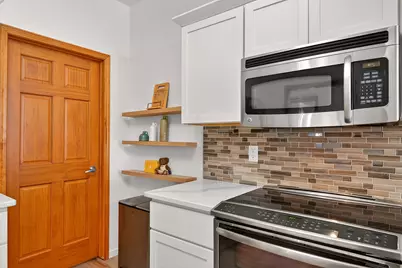 772  Bridlewood Dr #5202D, Hartford, WI 53027 - Photo 17