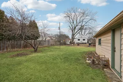 2818 S 72nd St, West Allis, WI 53219 - Photo 31