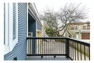 2834 N Hackett Ave, Milwaukee, WI 53211 - Photo 11