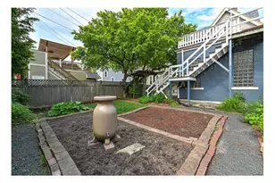 2834 N Hackett Ave, Milwaukee, WI 53211 - Photo 5