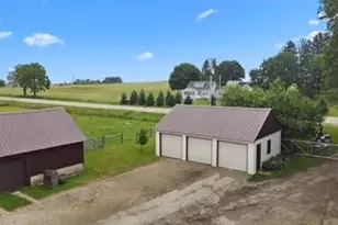 W5837 County Rd A, Sugar Creek, WI 53121 - Photo 15