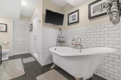 603  Knollwood Cir #A, Fontana, WI 53125 - Photo 23