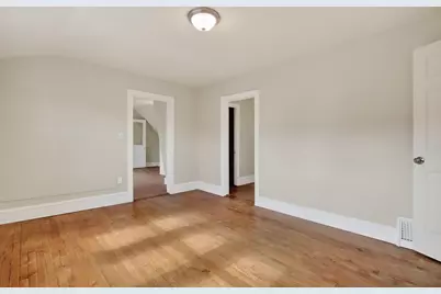 3529 N 11th St, Milwaukee, WI 53206 - Photo 31