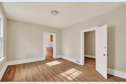 3529 N 11th St, Milwaukee, WI 53206 - Photo 7