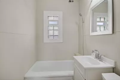 3529 N 11th St, Milwaukee, WI 53206 - Photo 21