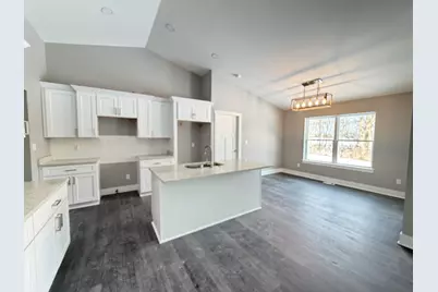 4749  Piper Ln, Racine, WI 53403 - Photo 3