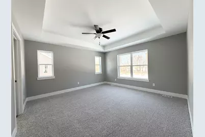 4749  Piper Ln, Racine, WI 53403 - Photo 7