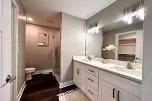 4749 Piper Ln, Racine, WI 53403 - Photo 11