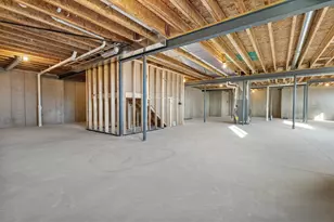 N66W20955 Sweet Clover Dr, Menomonee Falls, WI 53051 - Photo 35