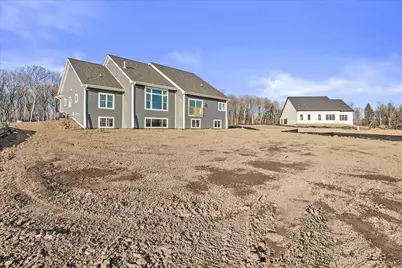 N66W20955  Sweet Clover Dr, Menomonee Falls, WI 53051 - Photo 35