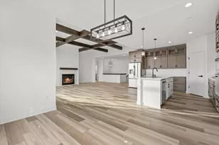 N66W20955 Sweet Clover Dr, Menomonee Falls, WI 53051 - Photo 11