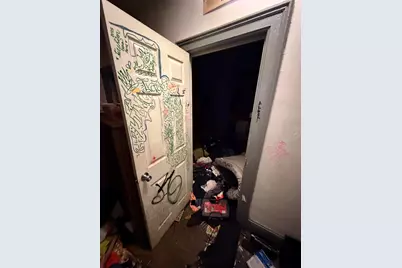 2178 S 14th St, Milwaukee, WI 53215 - Photo 7