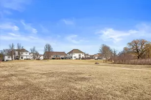 S98W13525 Stonebridge Way, Muskego, WI 53150 - Photo 45