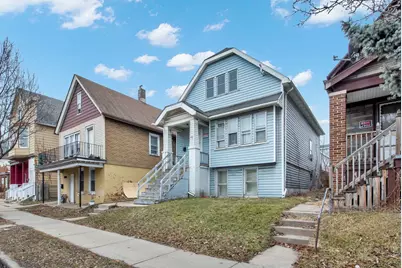 2477 S 6th St #2477A, Milwaukee, WI 53215 - Photo 1