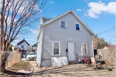 2477 S 6th St #2477A, Milwaukee, WI 53215 - Photo 5