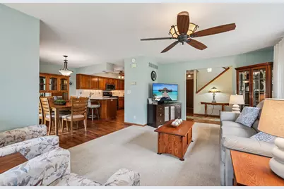 N34W23838  Grace Ave #A, Pewaukee, WI 53072 - Photo 5