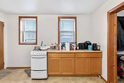 630 E Locust St #628-634, Milwaukee, WI 53212 - Photo 29