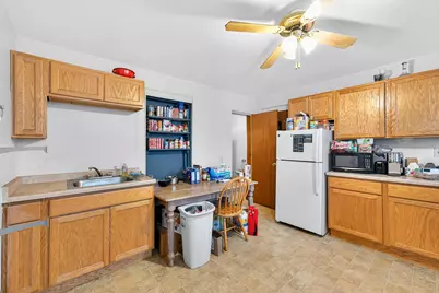 630 E Locust St #628-634, Milwaukee, WI 53212 - Photo 31