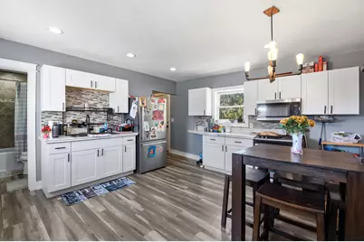 W208N16721 S Center St, Jackson, WI 53037 - Photo 3