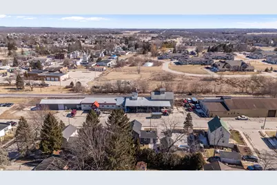 W208N16721 S Center St, Jackson, WI 53037 - Photo 23