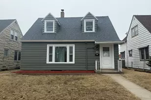 3525 S 19th St, Milwaukee, WI 53221 - Photo 1