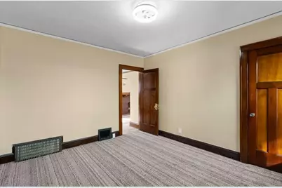 4062 N 25th St #4064, Milwaukee, WI 53209 - Photo 17