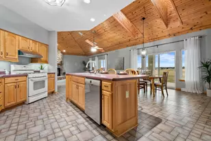 439 92nd St, Racine, WI 53126 - Photo 19