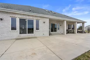 439 92nd St, Racine, WI 53126 - Photo 33