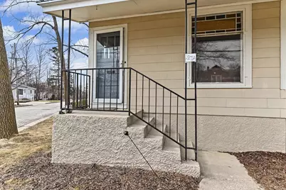 127  Clark St, Pewaukee, WI 53072 - Photo 21