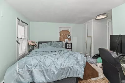 127  Clark St, Pewaukee, WI 53072 - Photo 37