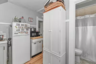 127  Clark St, Pewaukee, WI 53072 - Photo 23