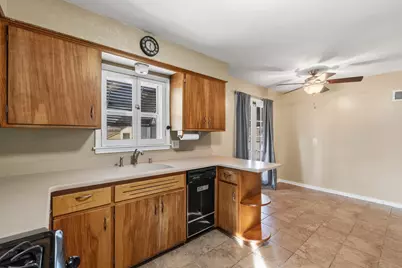 3235 N 95th St, Milwaukee, WI 53222 - Photo 13