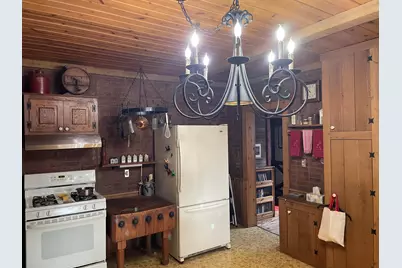 1320 E Oakwood Rd, Oak Creek, WI 53154 - Photo 5