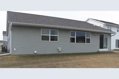 1023  McNish Ct, Sheboygan Falls, WI 53085 - Photo 33